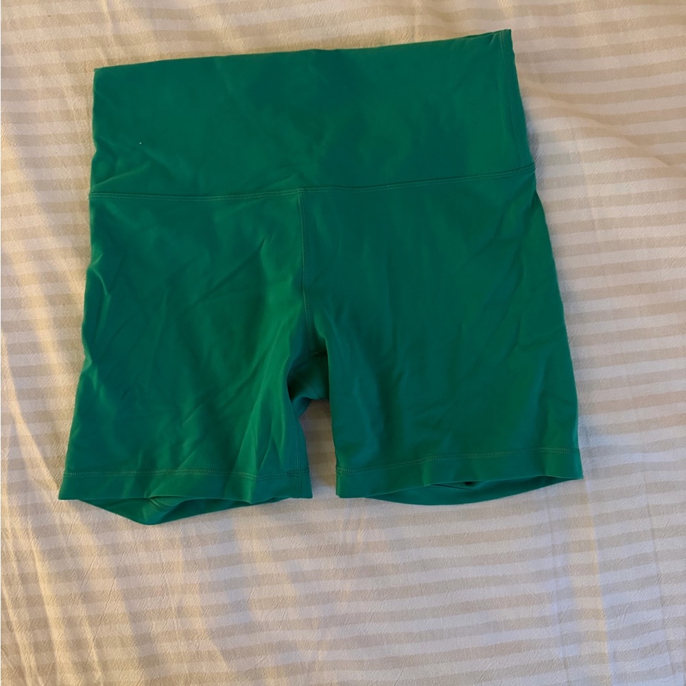 Lululemon HR 6” Short